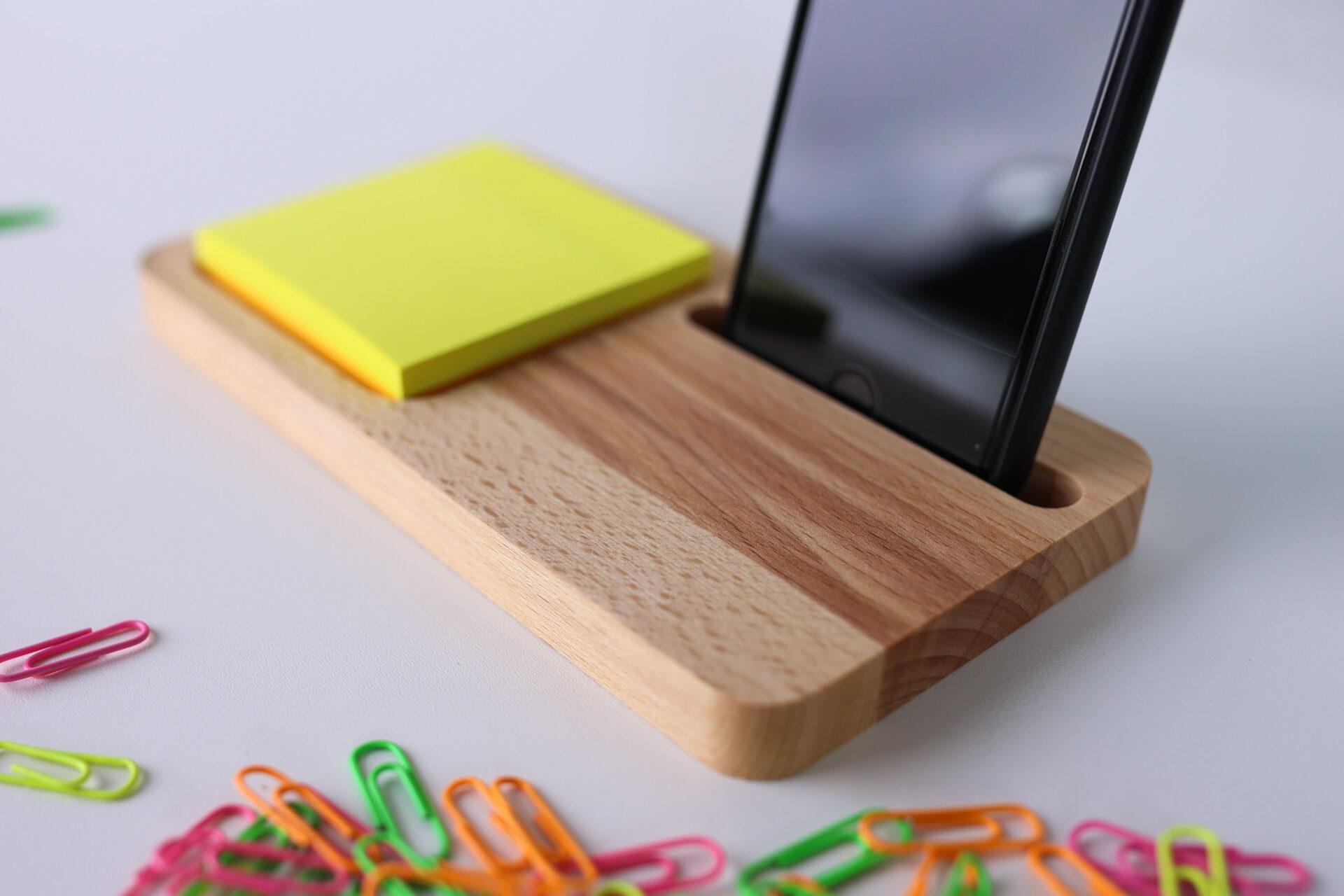 Naturalny Drewniany Organizer na Telefon i Drobiazgi - obrazek 2